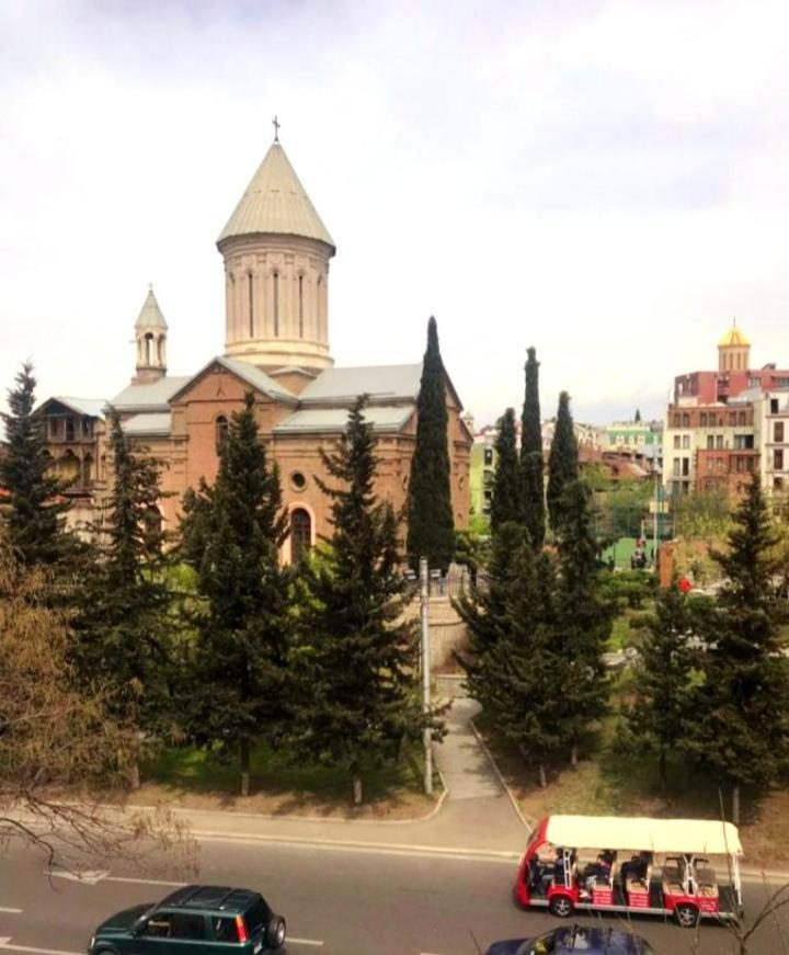 Hotel Lile Tbilisi Exterior photo